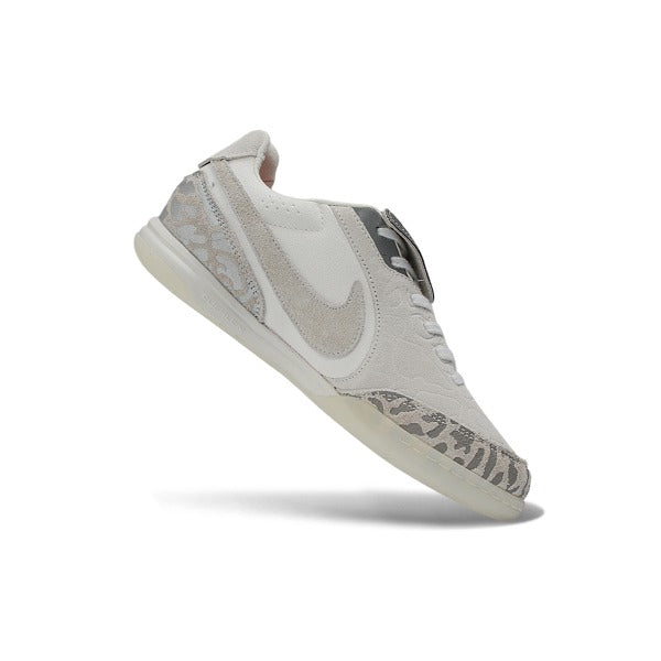 Chuteira Nike Tiempo Streetgato Gray Jordan Pack IC — Imagem 5