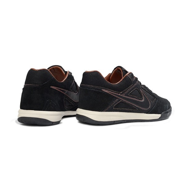 Nike SB Gato x Supreme Black — Black, Burgundy Swoosh IC — Bild 3