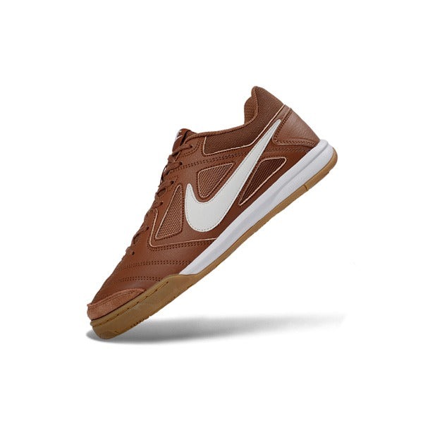 Chuteira Nike SB Gato x Supreme Brown IC — Imagem 4