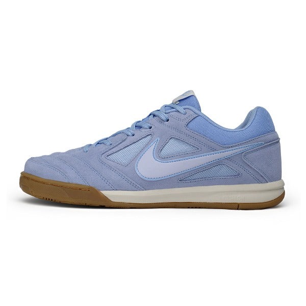 Nike SB Gato x Supreme Light Blue — Light Blue, Gum Sole IC